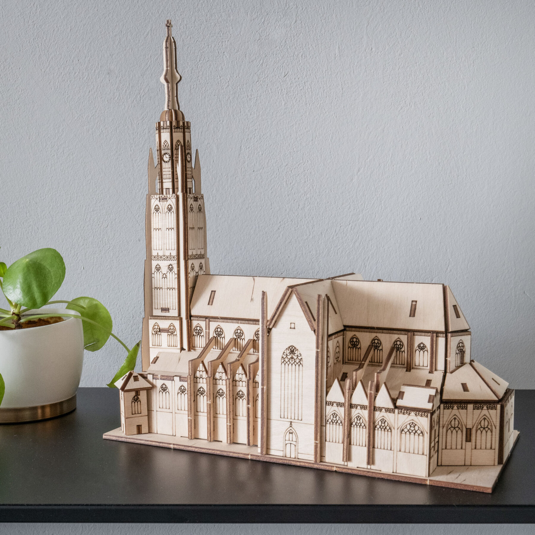 ontploffen referentie Duur 3D Puzzel Grote Kerk Breda voor in de boom | City Shapes
